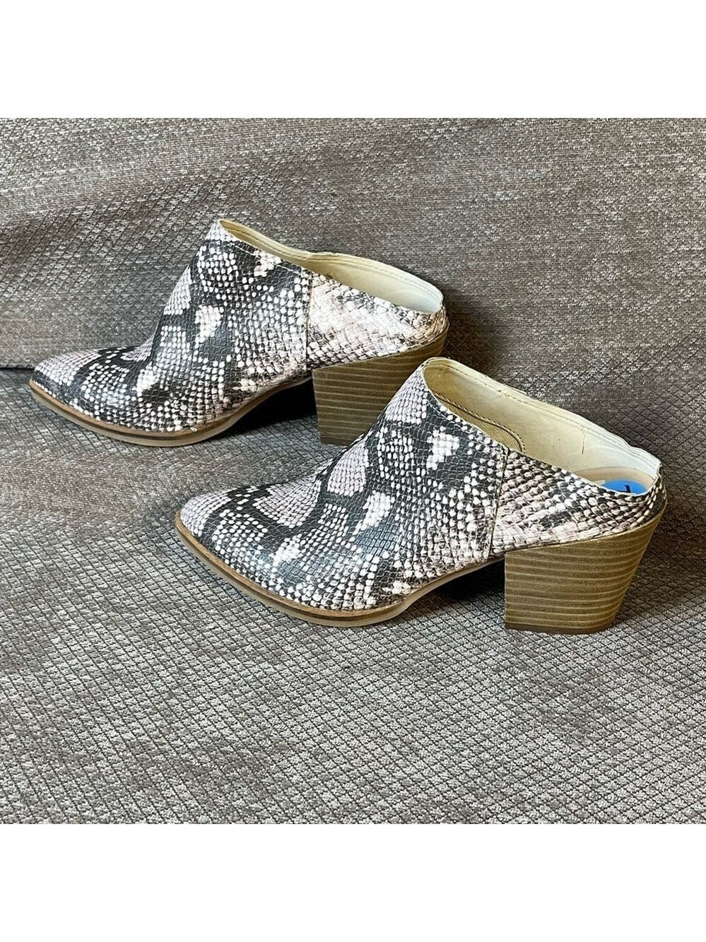 Dolce Vita Roya Slip Boot Snake Print Mules size 7.5. EUC - Picture 3 of 10
